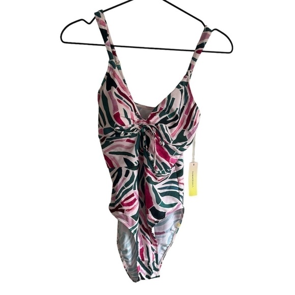 New! Summersalt The Cinched One-Piece - Picture 5 of 10